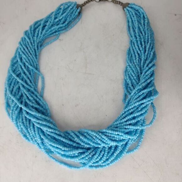 Necklace of many strands of turquoise‎ seed beads - Picture 2 of 6